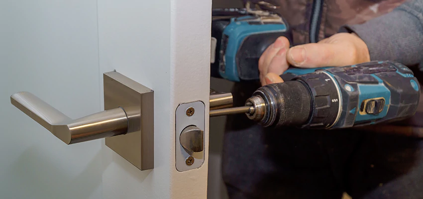 Broken Door Handle Lock Repair in El Dorado Hills, California